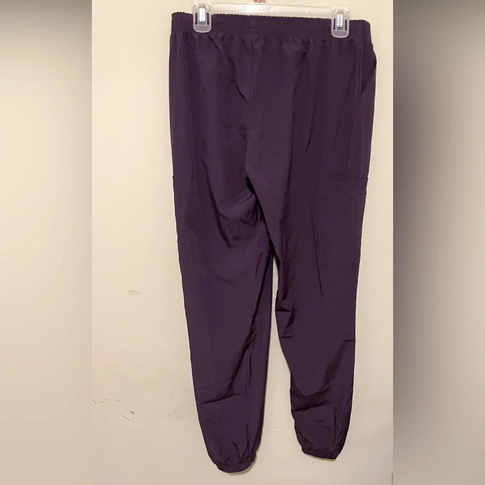 Sz M GT Performance Womens Medical Nursing Jogger Scrub Set Lotus NWT - Picture 7 of 8
